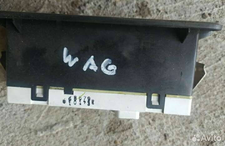 Часы Mitsubishi Space Wagon