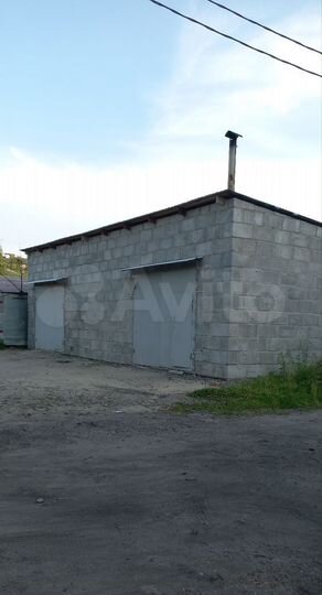 Гараж, > 30 м²