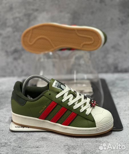 Кроссовки adidas