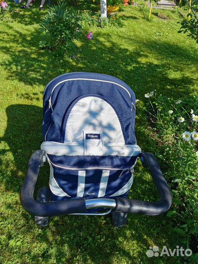 Шведская прогулочная коляска emmaljunga