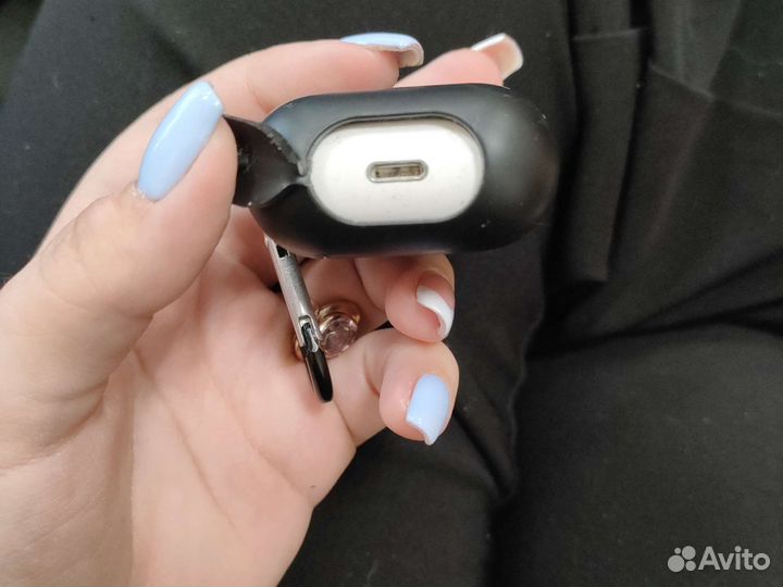 Беспроводные наушники airpods