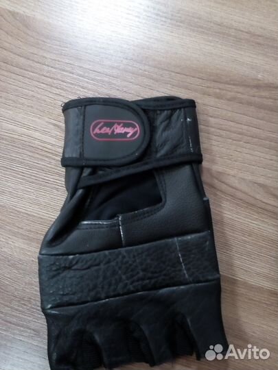 Перчатки атлетические LEE honey