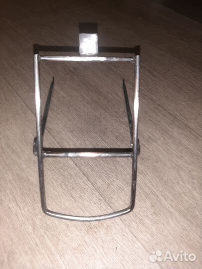 Багажник на велосипед передний