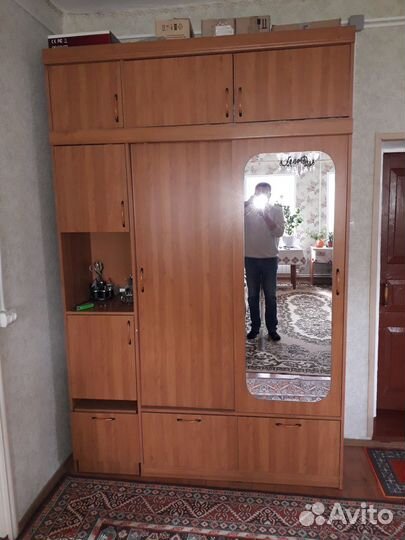 Продам шкаф для одежды и белья