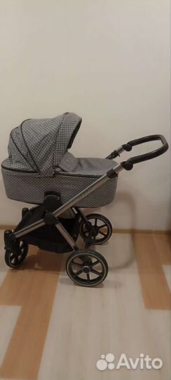 Коляска 2 в 1 riko Qubus