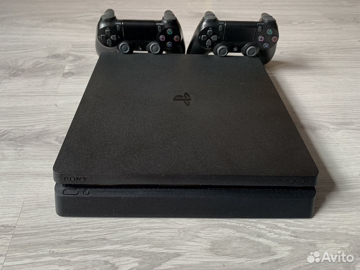 Sony PS4 slim 1tb