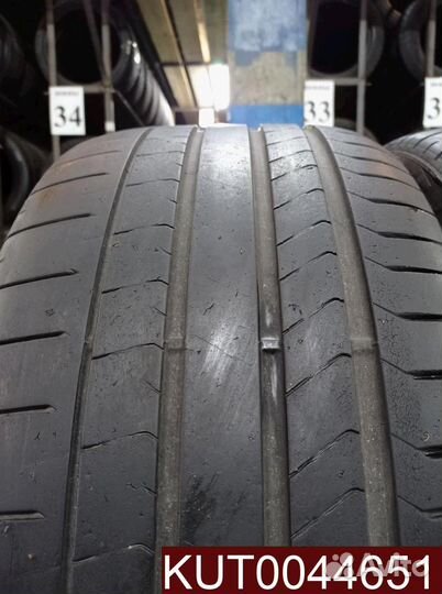 Pirelli P Zero PZ4 295/35 R21 107U