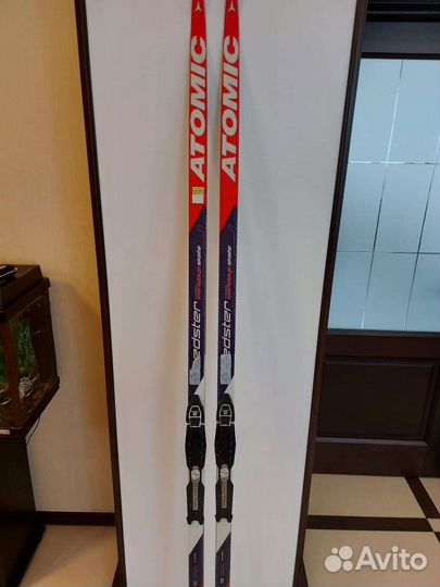 Беговые лыжи atomic redster