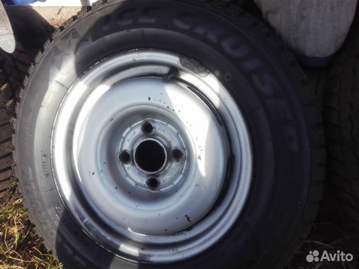 Bridgestone Ice Cruiser 5000 175/70 R13