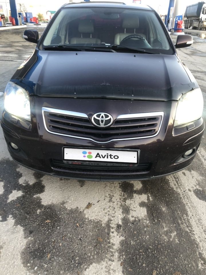 Toyota Avensis: фото владельца
