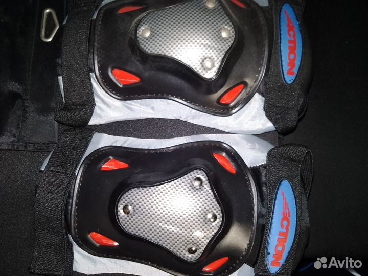 Комплект защиты Action(L )д/велосипеда,роликов