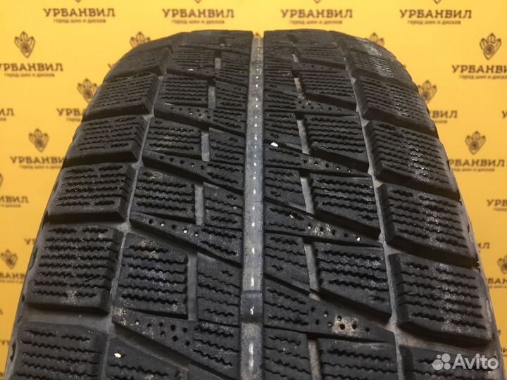 Bridgestone Blizzak Revo2 205/65 R15 94Q