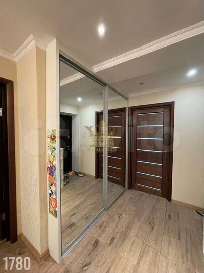 3-к. квартира, 65 м², 4/5 эт.