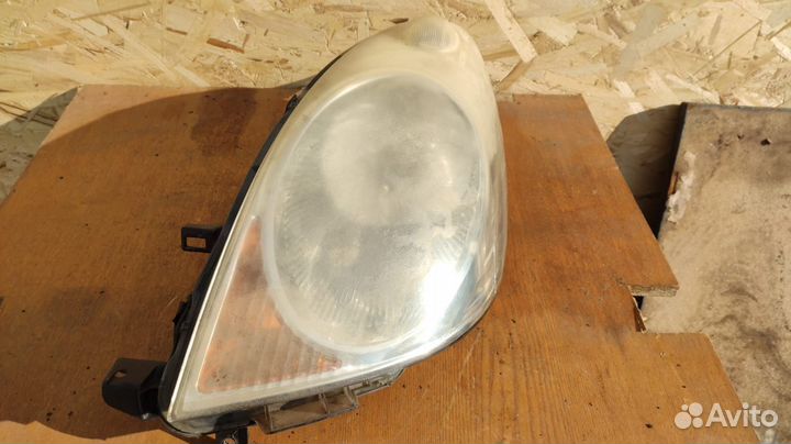 Фара левая Ниссан Ноут Nissan Note