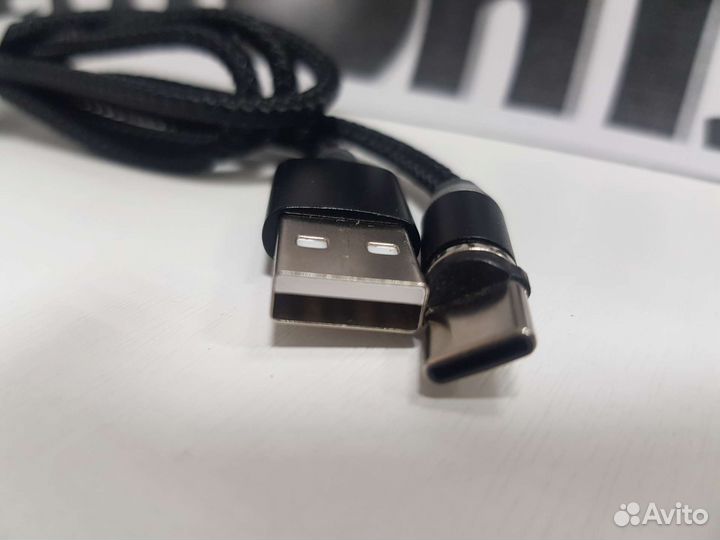 Кабель зарядного устройства Type-C 2.4A магнитный