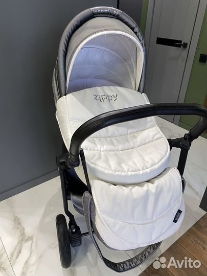 Коляска 3 в 1 tutis zippy silver plus new
