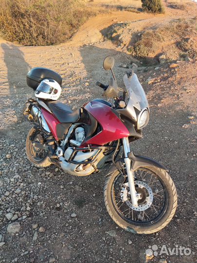 Honda Transalp 700