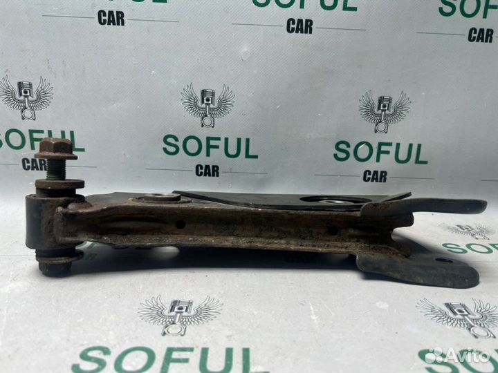 Рычаг задний правый Nissan Teana L33