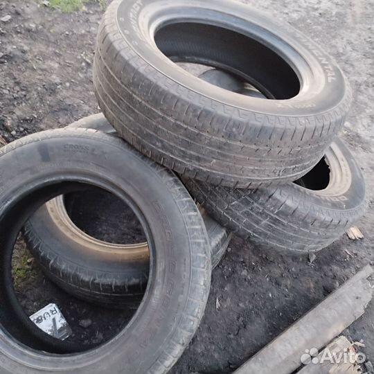 Continental ContiCrossContact LX 215/65 R16