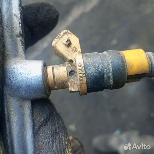 Форсунки змз 406 Сименс (газель, УАЗ, Волга)