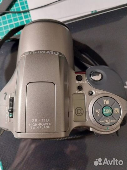 Olympus is-300