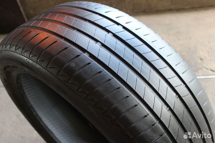 Bridgestone Turanza T005 245/45 R19 102Y