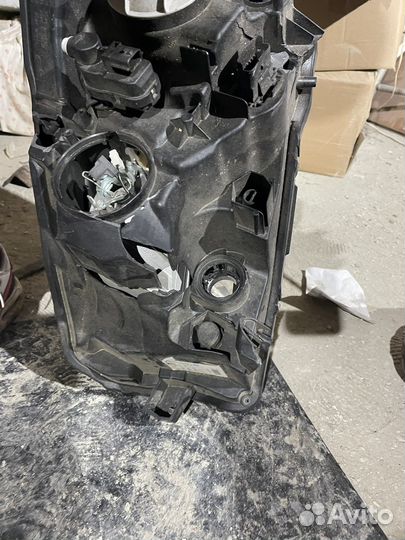 Фара левая на Лада Xrey