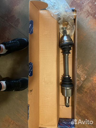 Привод левый в сборе Focus 2