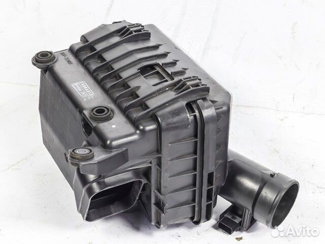 Корпус фильтра воздушного Mitsubishi Lancer 10