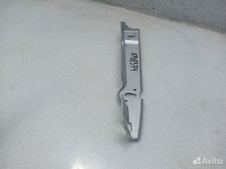 Кронштейн рейлинга volkswagen tiguan Передний правый