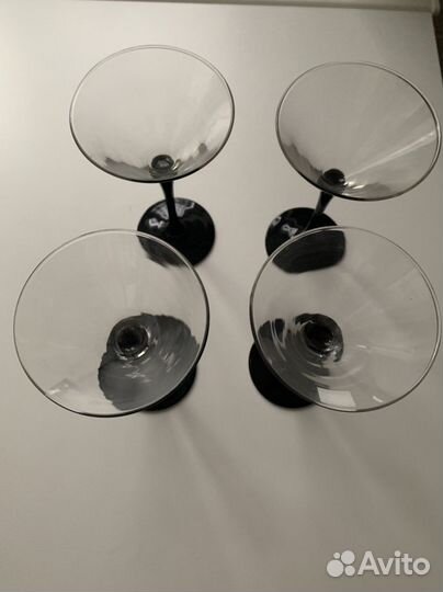 Бокалы под мартини