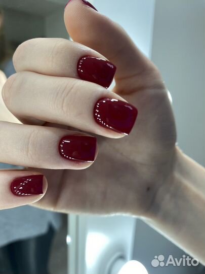 Маникюр, педикюр