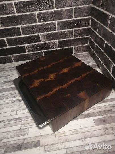 Торцевая доска с гастроемкостью