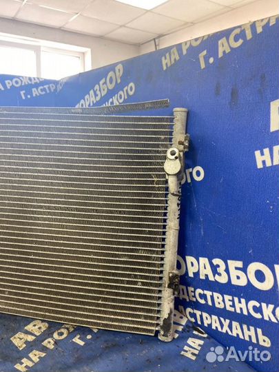 Радиатор кондиционера. Hitachi Ex100Wd-2