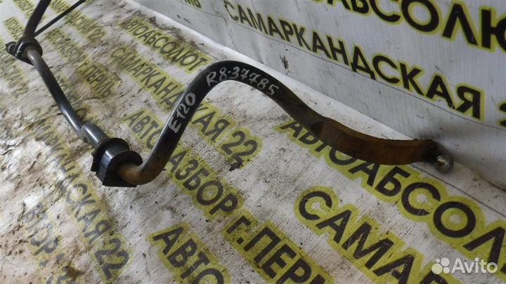 Стабилизатор передний Toyota Corolla (E120) 2000