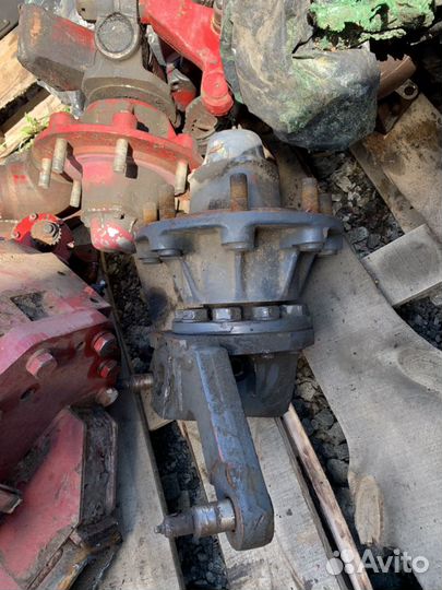 Редуктор бортовой на Палессе кзк-12-0107190