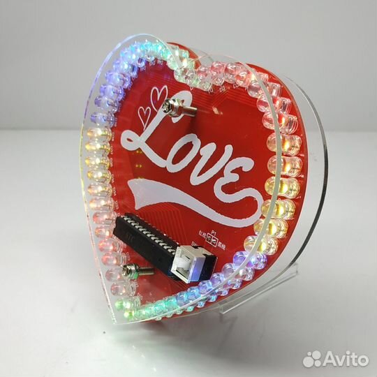 Светодиодное мерцающее сердце RGB