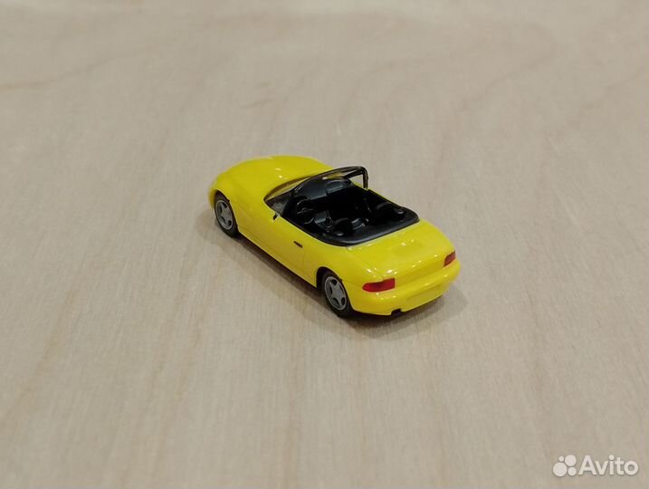 A25) BMW Z3 E36/7 (1995-2002) Cabrio, жёлтый