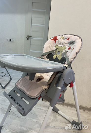 Детский стульчик для кормления