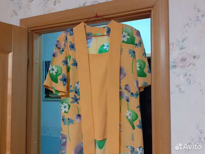 Платья,костюмы женские.Огромный выбор