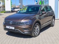 Volkswagen Tiguan 2.0 AMT, 2018, 59 870 км, с пробегом, цена 2 599 000 руб.