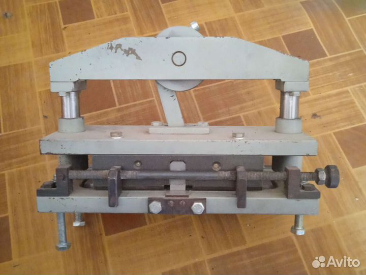 Пресс для вертикальных жалюзи