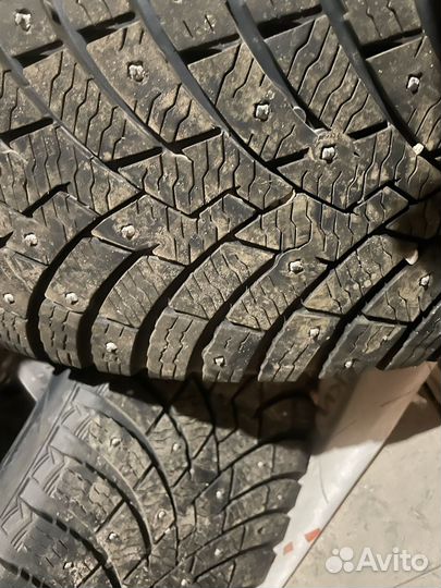 Pirelli Ice Zero 2 245/50 R19
