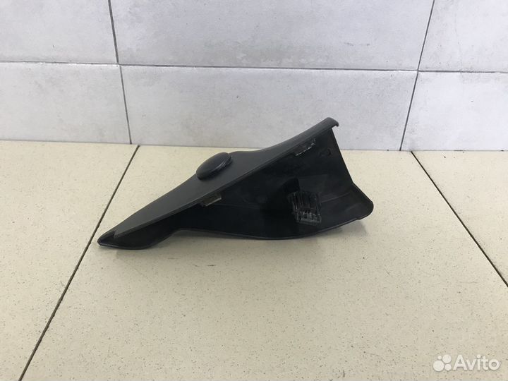Крышка зеркала внутренняя левая Focus I 1998-2004