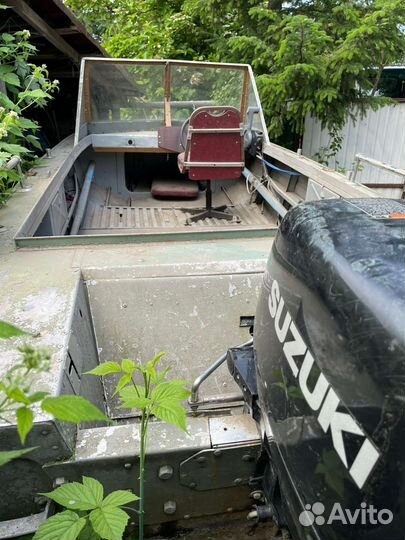 Моторная лодка