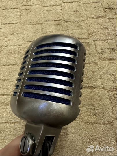 Студийный микрофон