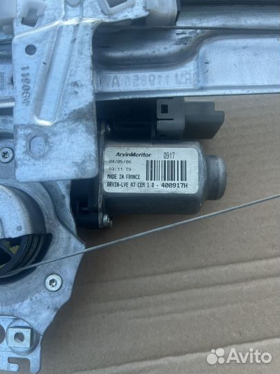 Стеклоподъемник передний левый Peugeot 207