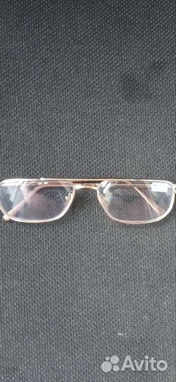 Очки с диоптриями -3