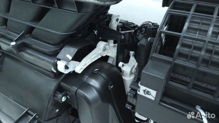 Б/У Корпус отопителя Состояние отличное