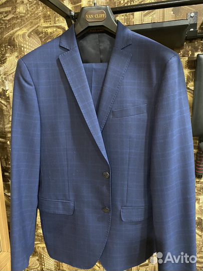 Костюм мужской